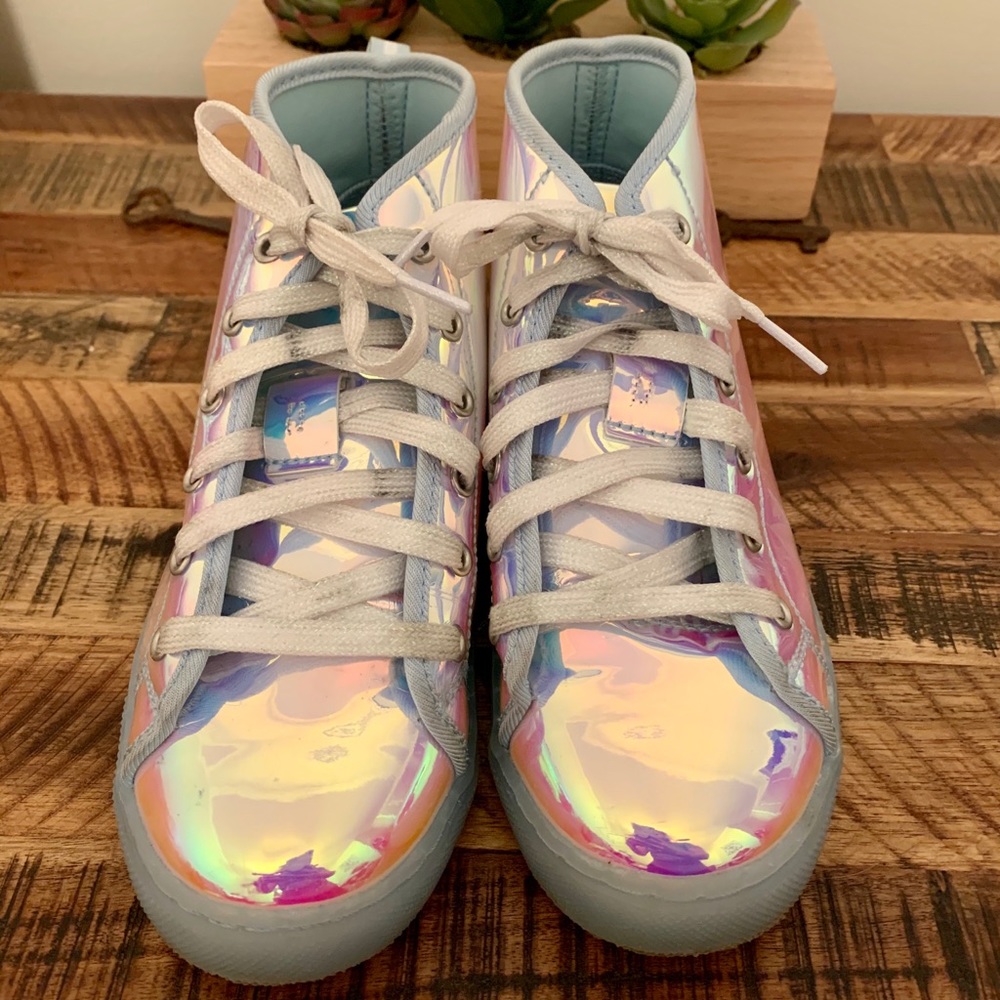 JoJo Siwa Iridescent Girls High Top Sz. 3